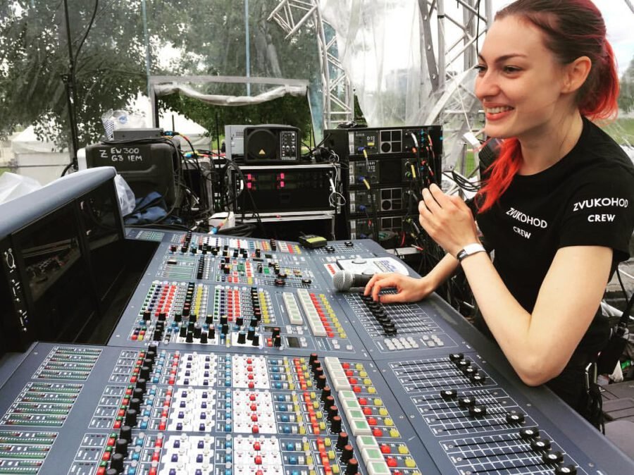 The Path of a Female Sound Engineer in Russia